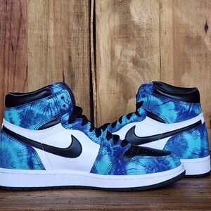 Nike Air Jordan 1 Retro High OG Tie Dye